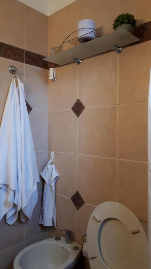 Comoda Casa Con Inmejorable Ubicacion Y Servicios Villa Fray Bentos Esterno foto